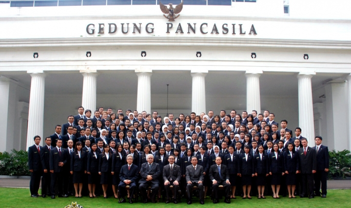 Profesiku: Diplomat, Melati Sosrowidjojo